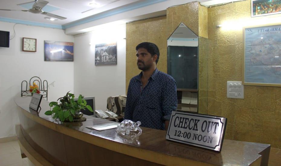 Prasanna Inn Rishīkesh Buitenkant foto